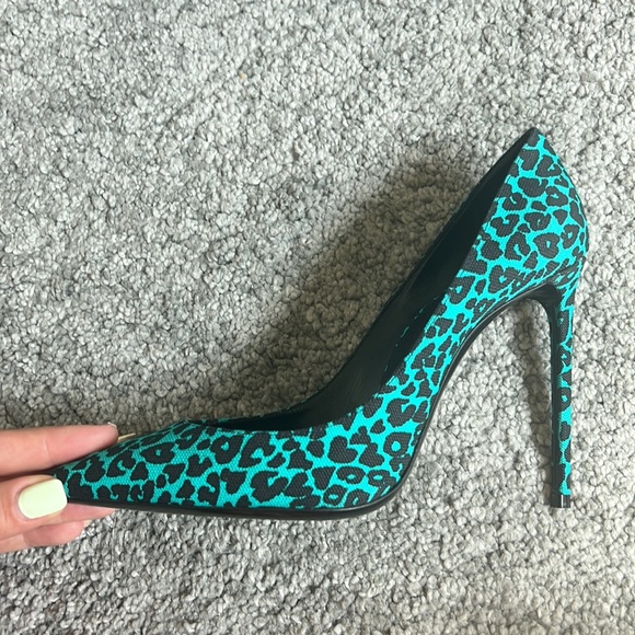 Ysl shoes worn once - Picture 3 of 9